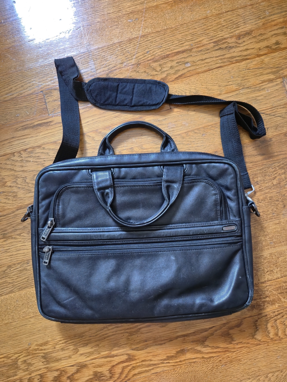 Tumi Black Men's Laptop Briefcase with Shoulder Strap